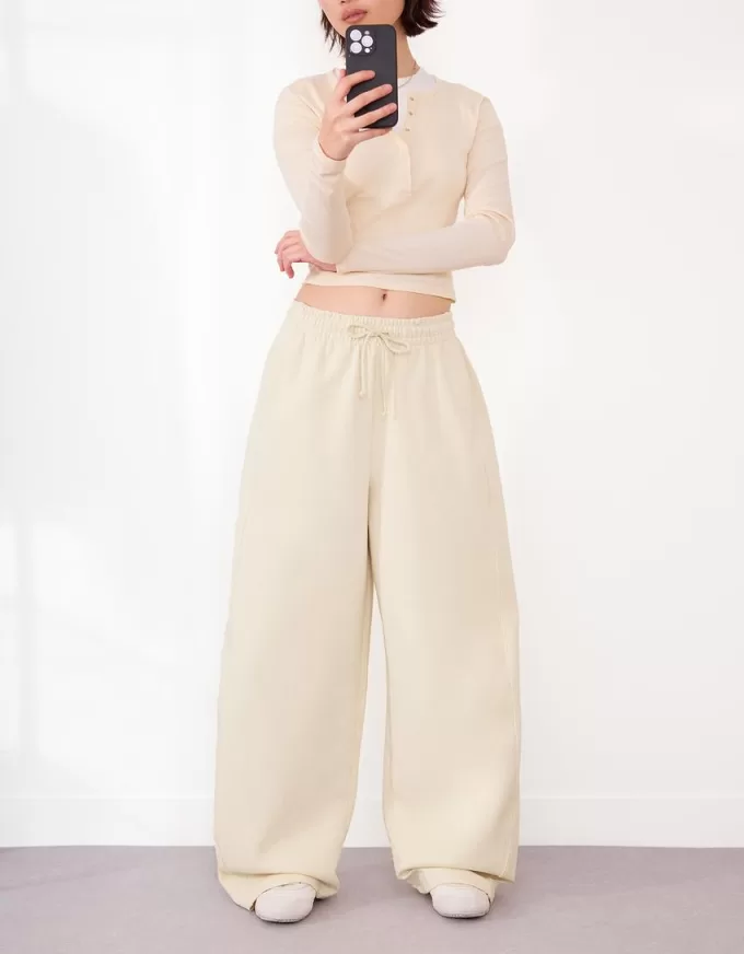 Pantalones tipo sudadera de material tipo barril Sand