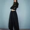 Pantalones tipo sudadera de material tipo barril Black