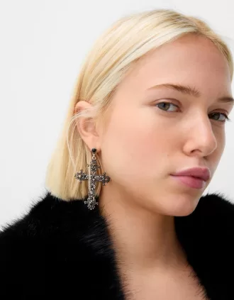 Pendientes cruzados Black