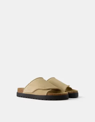 Sandalias gruesas de piel serraje SAND