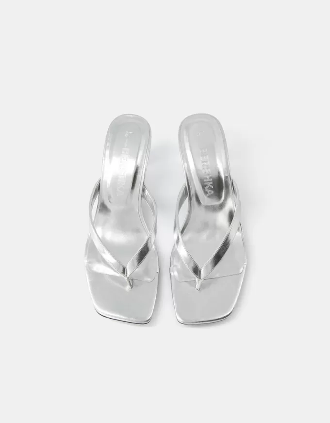 Sandalias metalizadas con tacón gatito SILVER