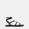Sandalias planas con detalle de anilla. BLACK