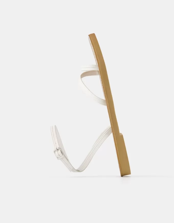 Sandalias planas con tiras WHITE Sandalias planas con tiras WHITE