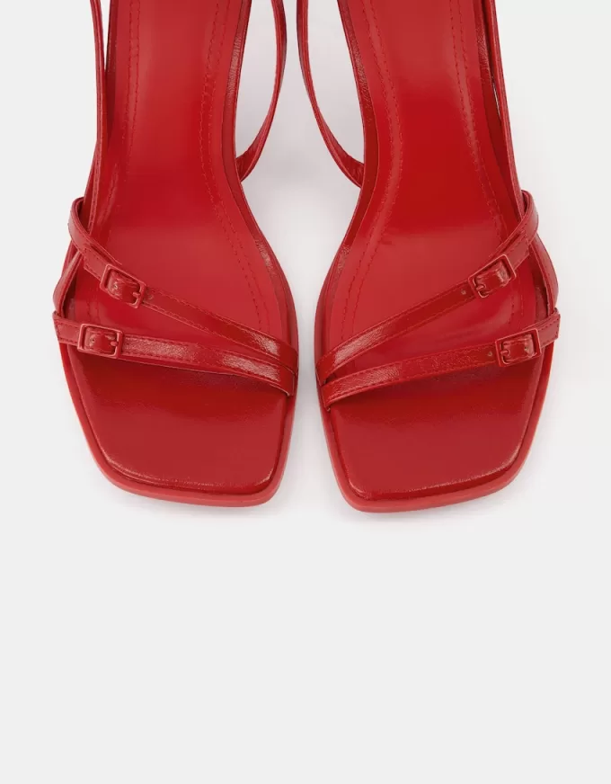 Sandalias tacón gatito con hebillas RED Sandalias tacón gatito con hebillas RED