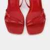 Sandalias tacón gatito con hebillas RED