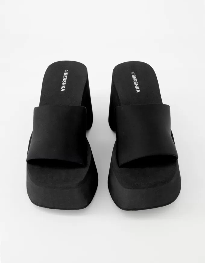 Sandalias tipo mule con plataforma BLACK