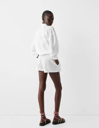 Shorts con detalle de cinturilla elástica Cream