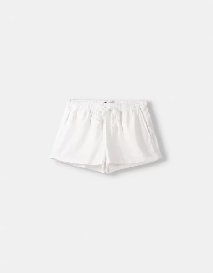 Shorts con detalle de cinturilla elástica Cream