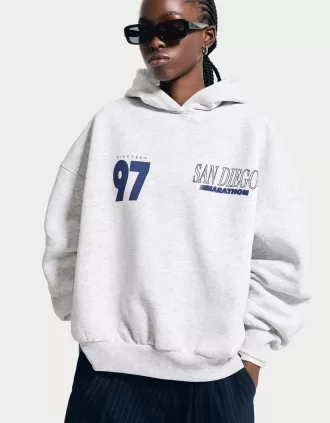 Sudadera con capucha estampada Grey
