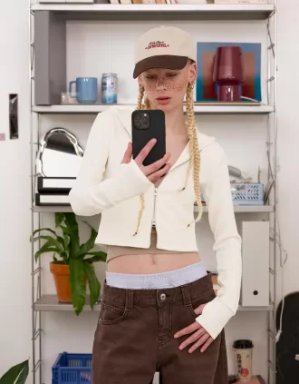 Sudadera modal con capucha y cremallera Cream