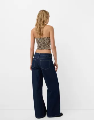 Top de inspiración corsetería efecto piel con estampado animal Camel