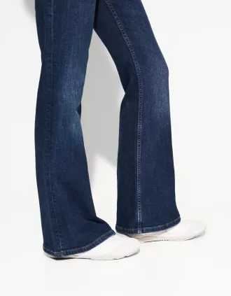 Vaqueros acampanados Blue
