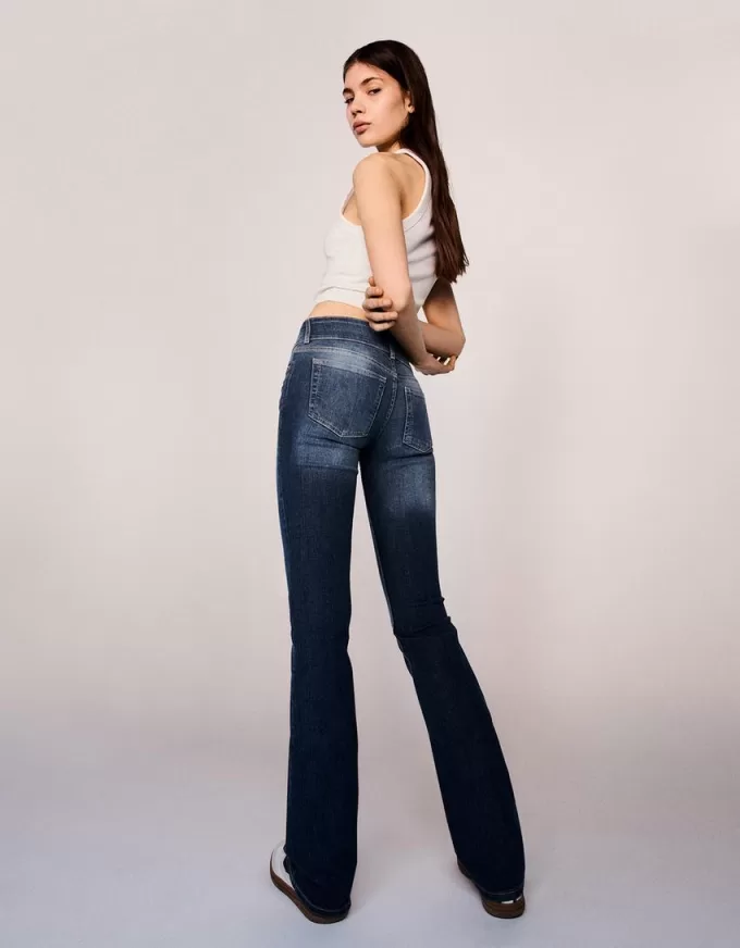 Vaqueros bootcut de talle bajo Washed out blue