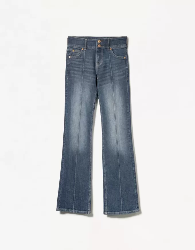 Vaqueros bootcut de talle bajo Washed out blue
