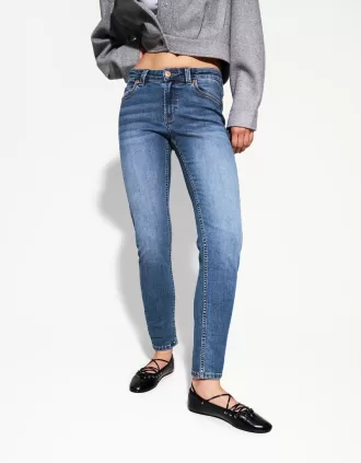 Vaqueros pitillo de talle bajo Blue