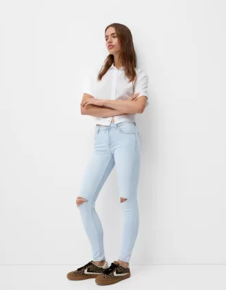 Vaqueros pitillo de talle bajo Light blue