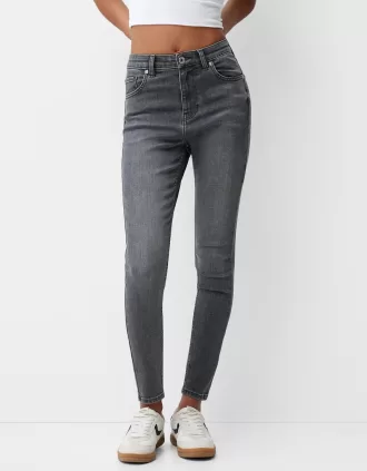 Vaqueros pitillo de talle muy alto Dark grey