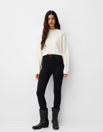 Vaqueros pitillo de talle muy alto Black