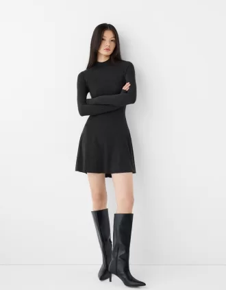 Vestido corto con cuello alto Grey