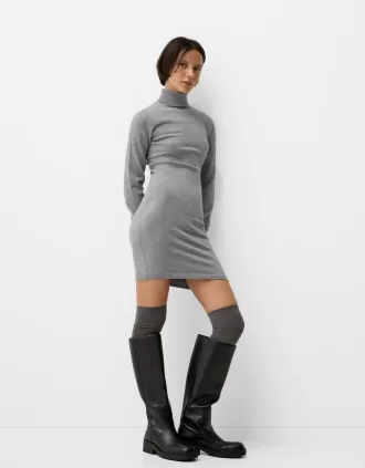 Vestido corto con cuello alto Grey