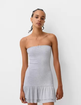 Vestido corto con volantes y hombros descubiertos Grey