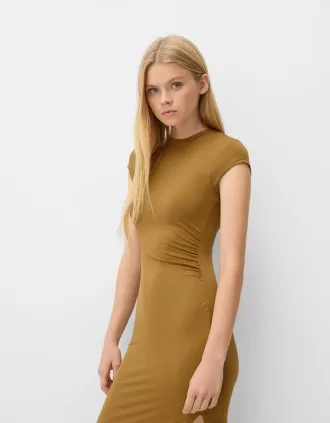 Vestido largo fruncido con abertura lateral Green