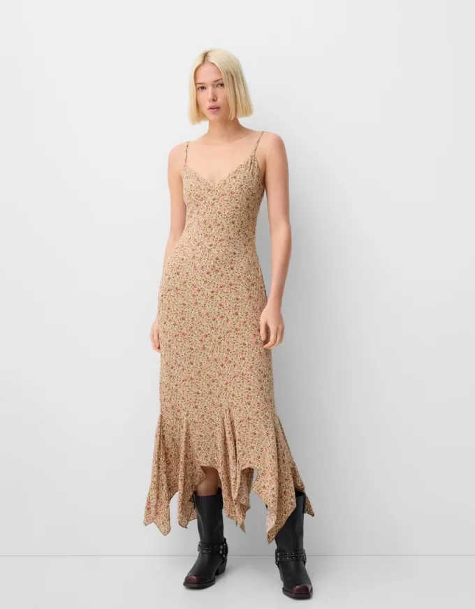 Vestido midi de crepé estampado con volantes Khaki Vestido midi de crepé estampado con volantes Khaki