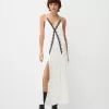 Vestido midi de encaje satinado Off white Vestido midi de encaje satinado Off white