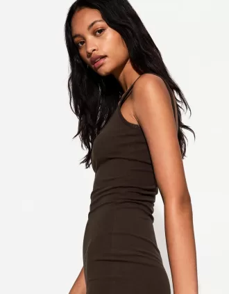 Vestido midi de tirantes Brown