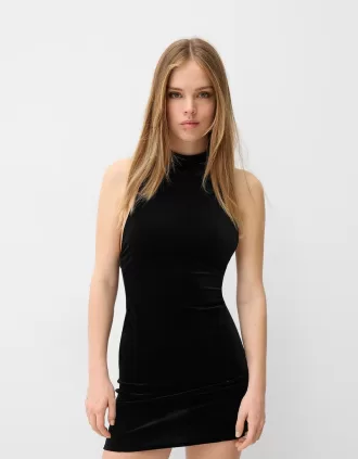 Vestido mini de terciopelo con cuello alto Black