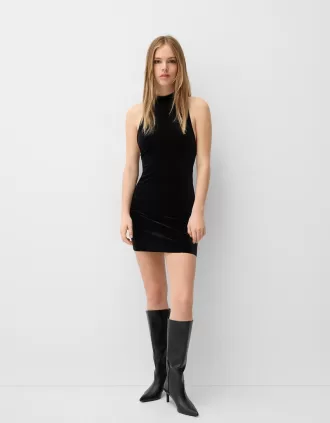 Vestido mini de terciopelo con cuello alto Black