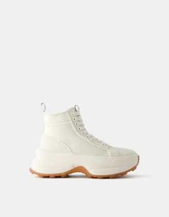 Zapatillas altas con suela gruesa ECRU