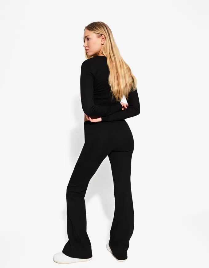 pantalones acampanados Black