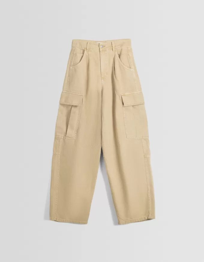 pantalones skater cargo de sarga Beige